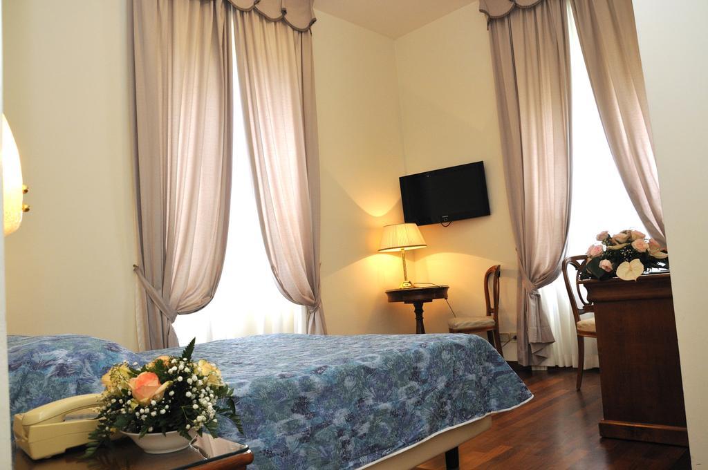 Villa Irlanda Grand Hotel Gaeta Esterno foto