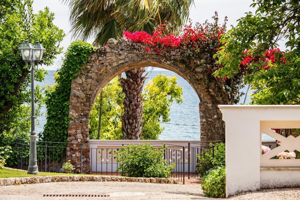 Villa Irlanda Grand Hotel Gaeta Esterno foto