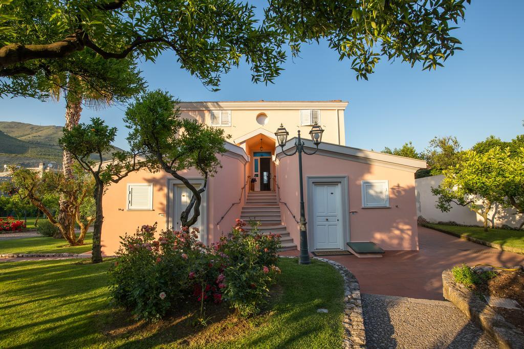 Villa Irlanda Grand Hotel Gaeta Esterno foto